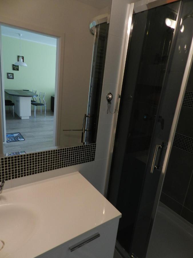 Apartament Caloroczny Blizej Morza Kołobrzeg Buitenkant foto